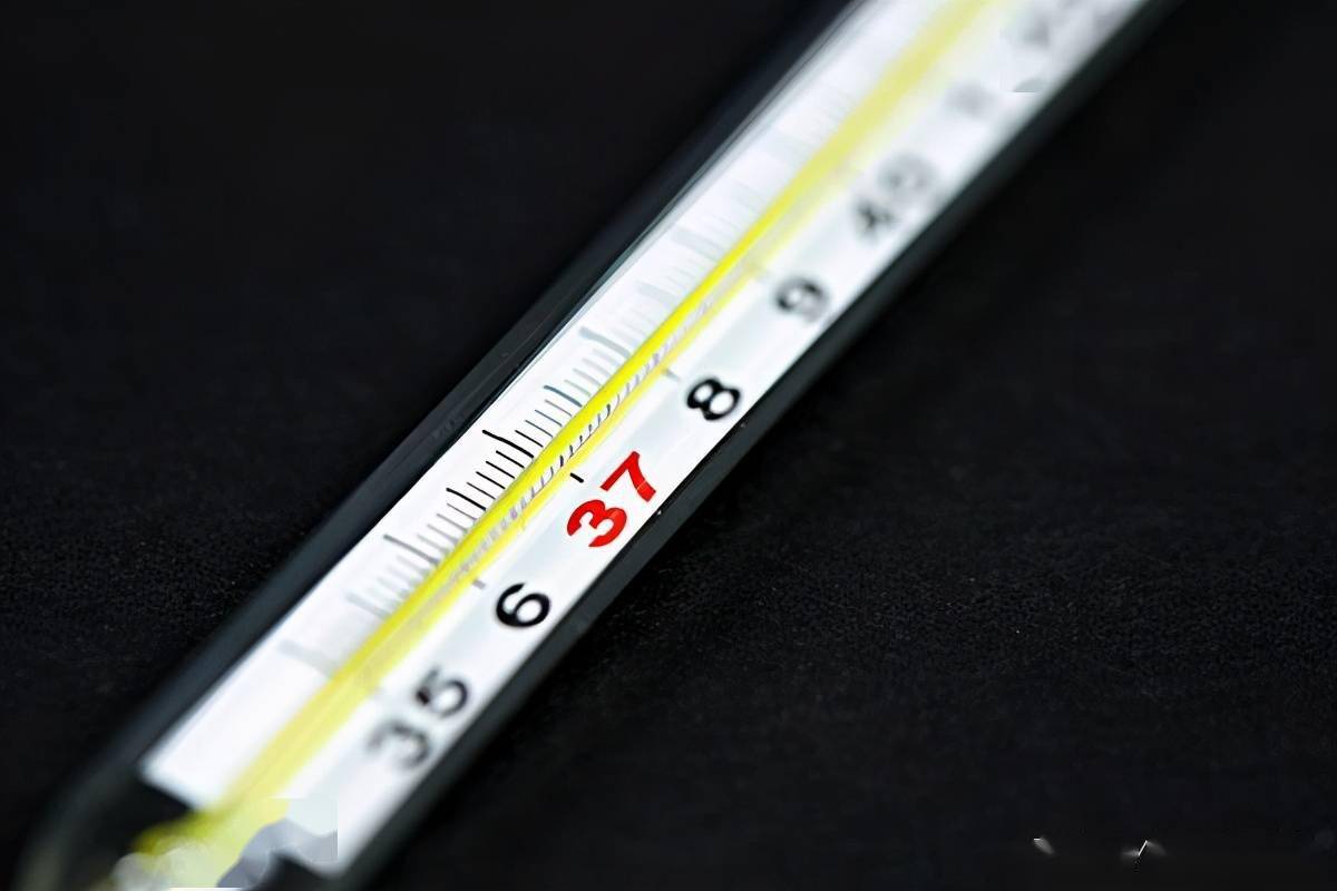 九游娱乐app口碑好-亚冠赛程吃紧，西汉姆清晨手感冰凉，话题不断，数据趋势出现新变化(亚冠冠军去欧冠)