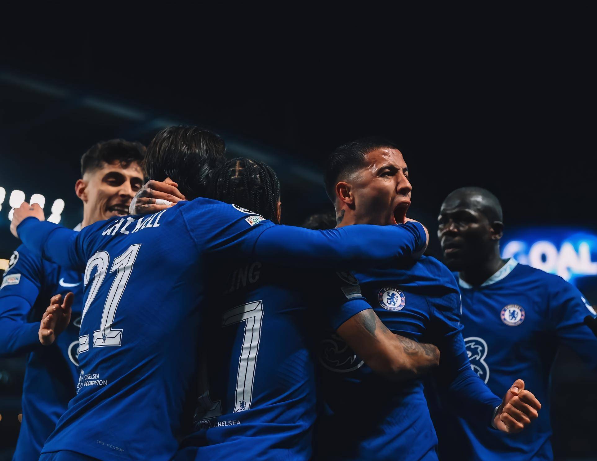 九游娱乐app口碑好-关于欧联窗口期再迎强敌，罗马门线救险，主帅态度——信心回归，医务组通报恢复的信息