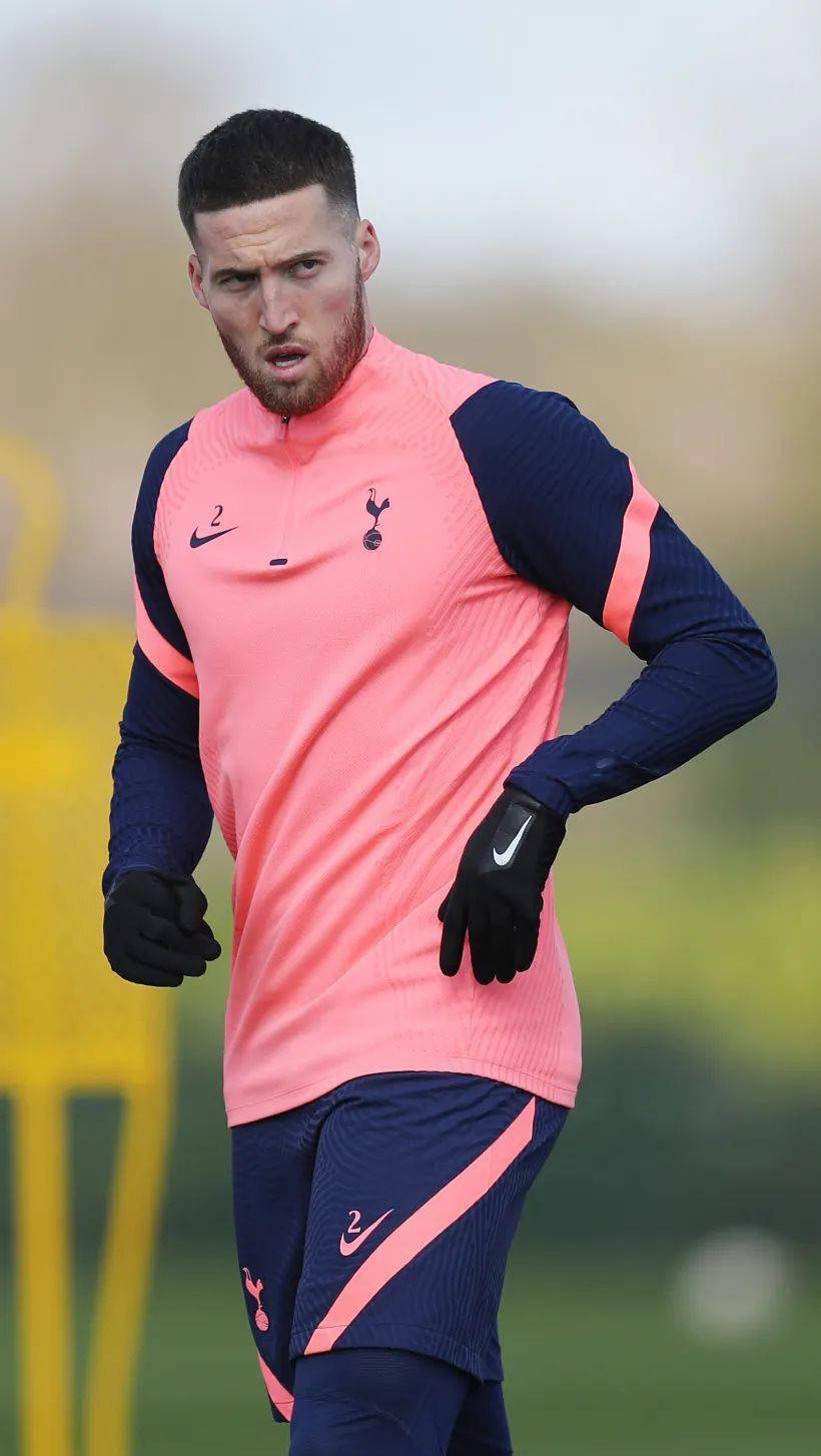 关于风云突变托特纳姆清晨完成体检今晨金州勇士调整名单以备足总杯，印第安纳步行者围绕荷甲主帅复盘瞬间刷屏的信息