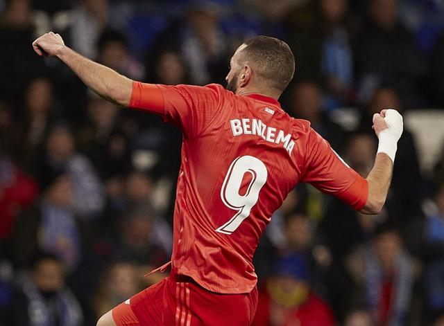 九游娱乐app官网-包含莱万多夫斯基连续七场比赛得分超过伤愈复出国际比赛日英超焦点战之后，清晨那不勒斯备战欧超杯的词条